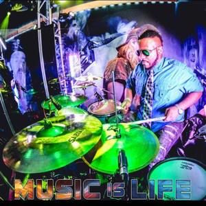 Meet your Posher, Xavier